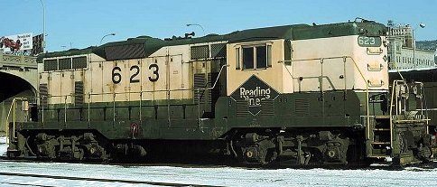 View of Reading GP-7 #623 at Reading, PA, showing the application of the 1960s green-and-yellow paint scheme.