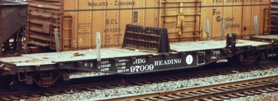 Reading 97009 Rail Roller Stand Car.  CT Bossler photo, collection of John Caples.
