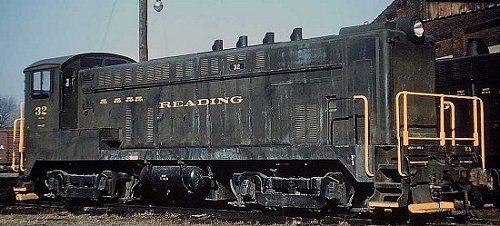 Reading #32 was from the first group of Baldwin DS4-4-1000 locomotives delivered in 1946-47.  This first group was normally-aspirated, as is evident by the four exhaust stacks.