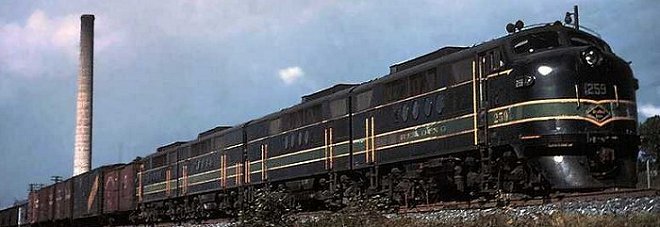 An ABBA set of Reading FT locomotives heads out of Allentown.